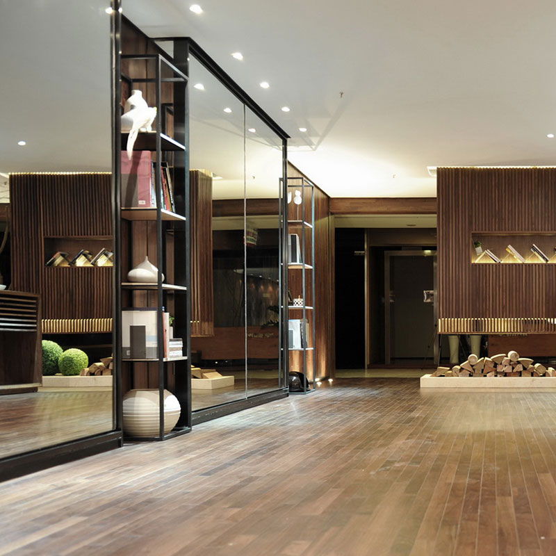 專賣店現(xiàn)場(chǎng)